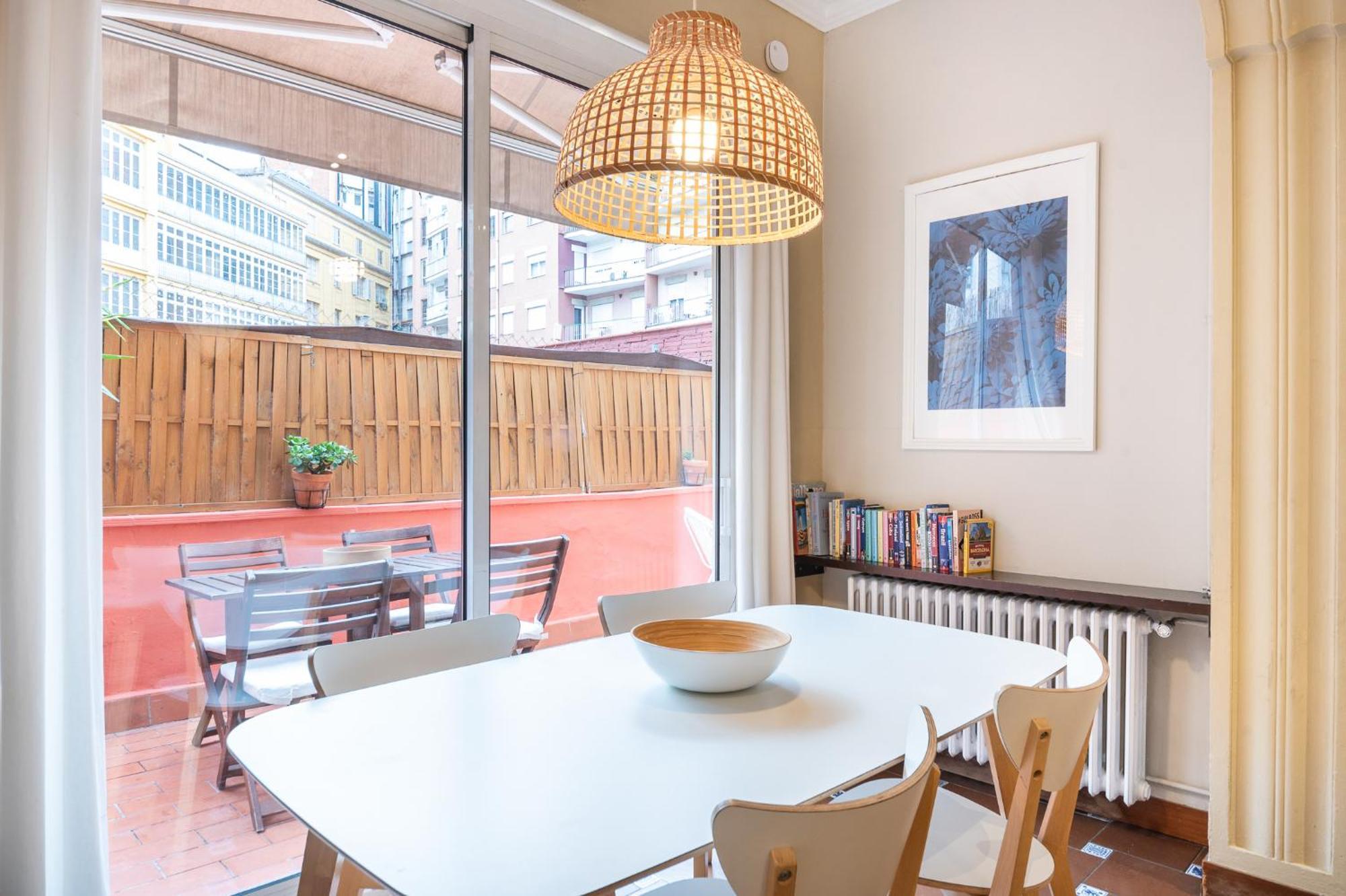 Spacious & Sunny Apt With Terrace In The City Center Barcelona Exteriér fotografie